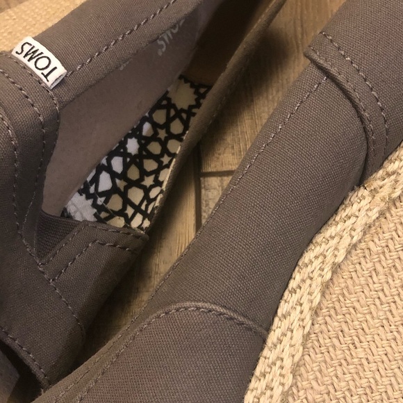 Toms Brown Wedges Size 5 - Picture 6 of 7